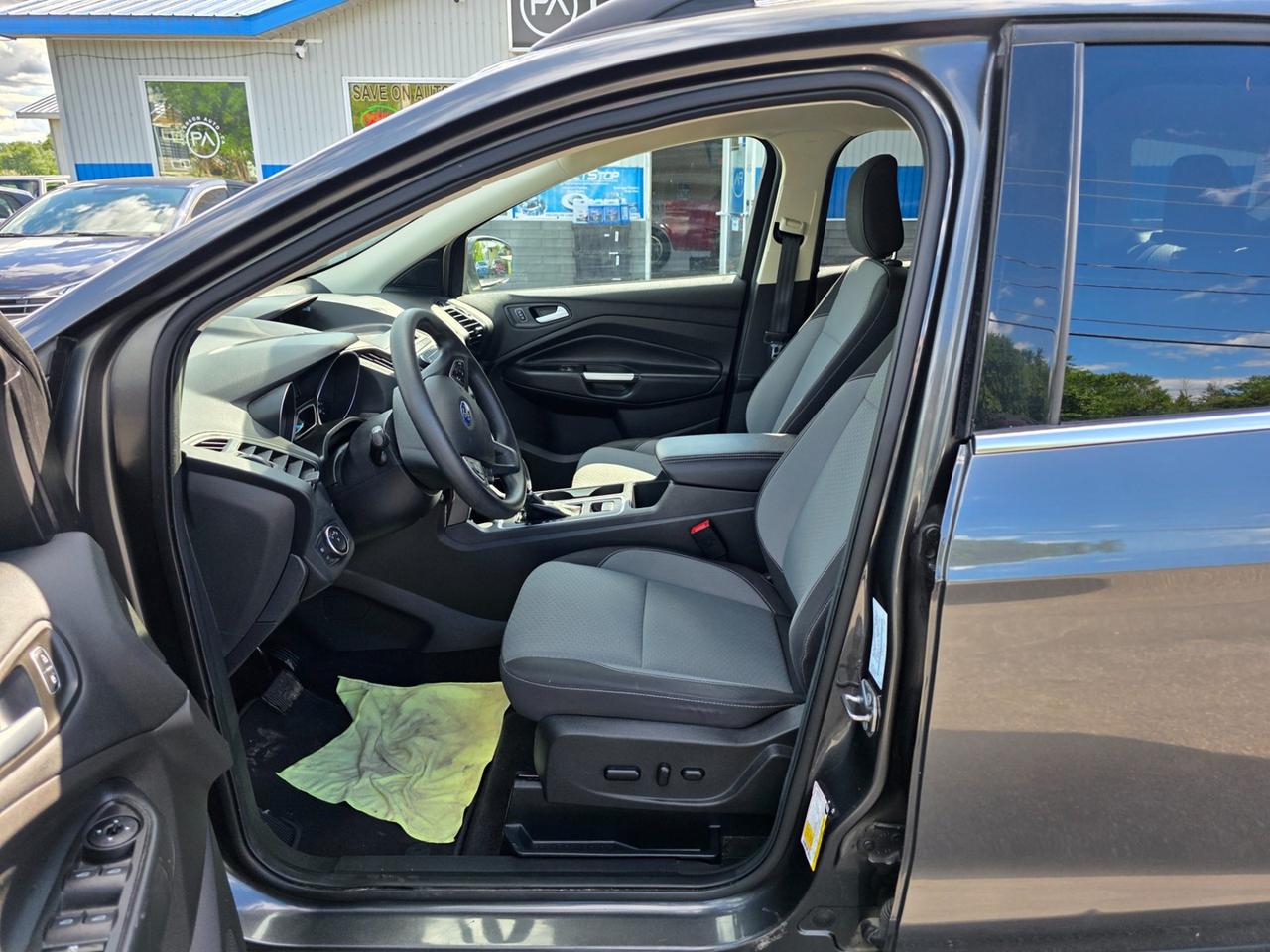 2018 Ford Escape SE 4WD Photo