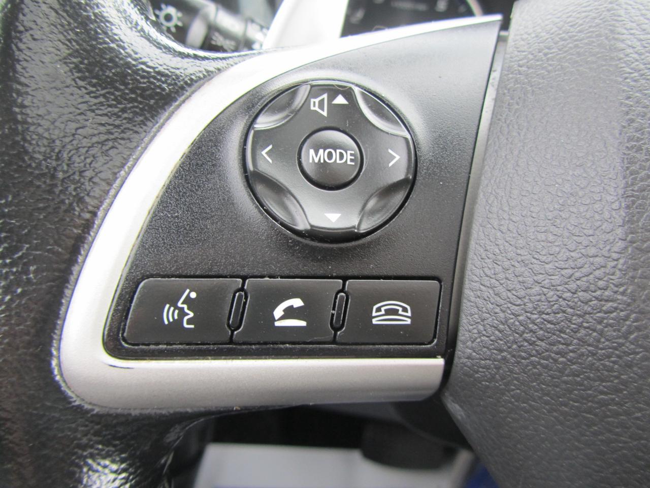 2014 Mitsubishi Outlander 4WD 4dr SE Photo