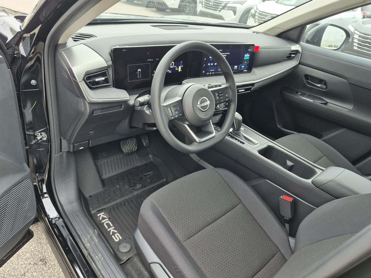 2026 Nissan Kicks S Photo