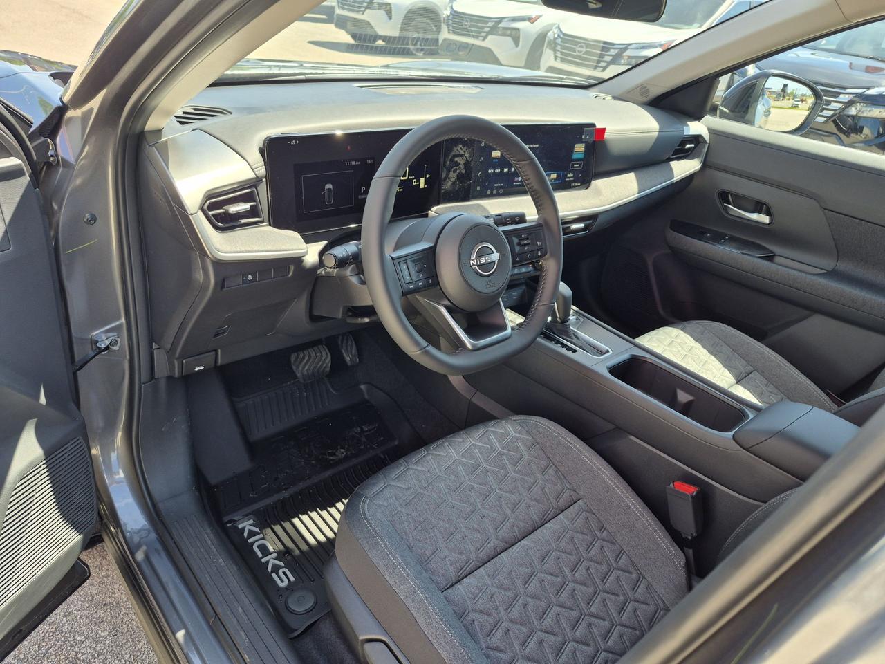 2026 Nissan Kicks SV Photo