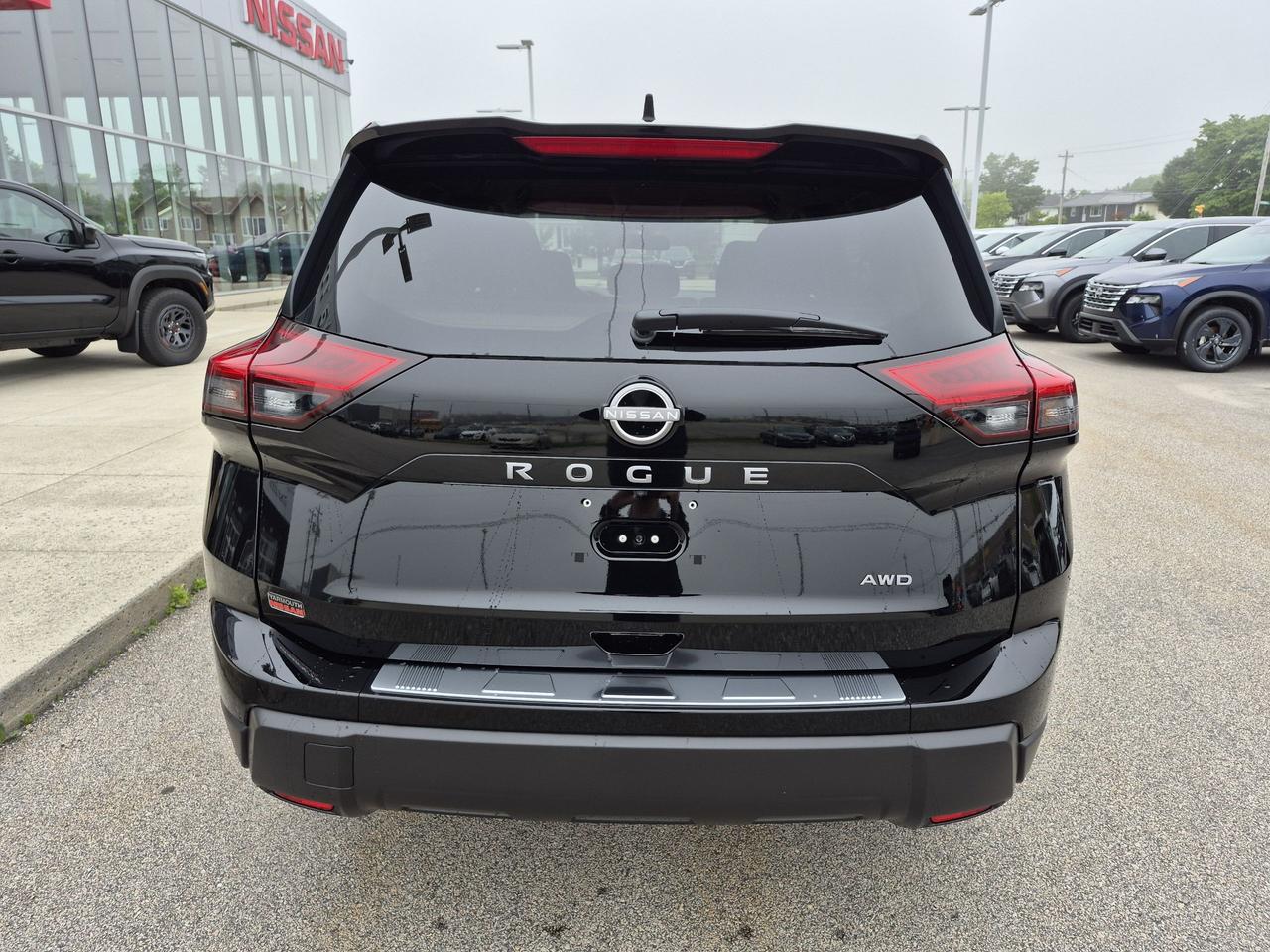 2026 Nissan Rogue S Photo