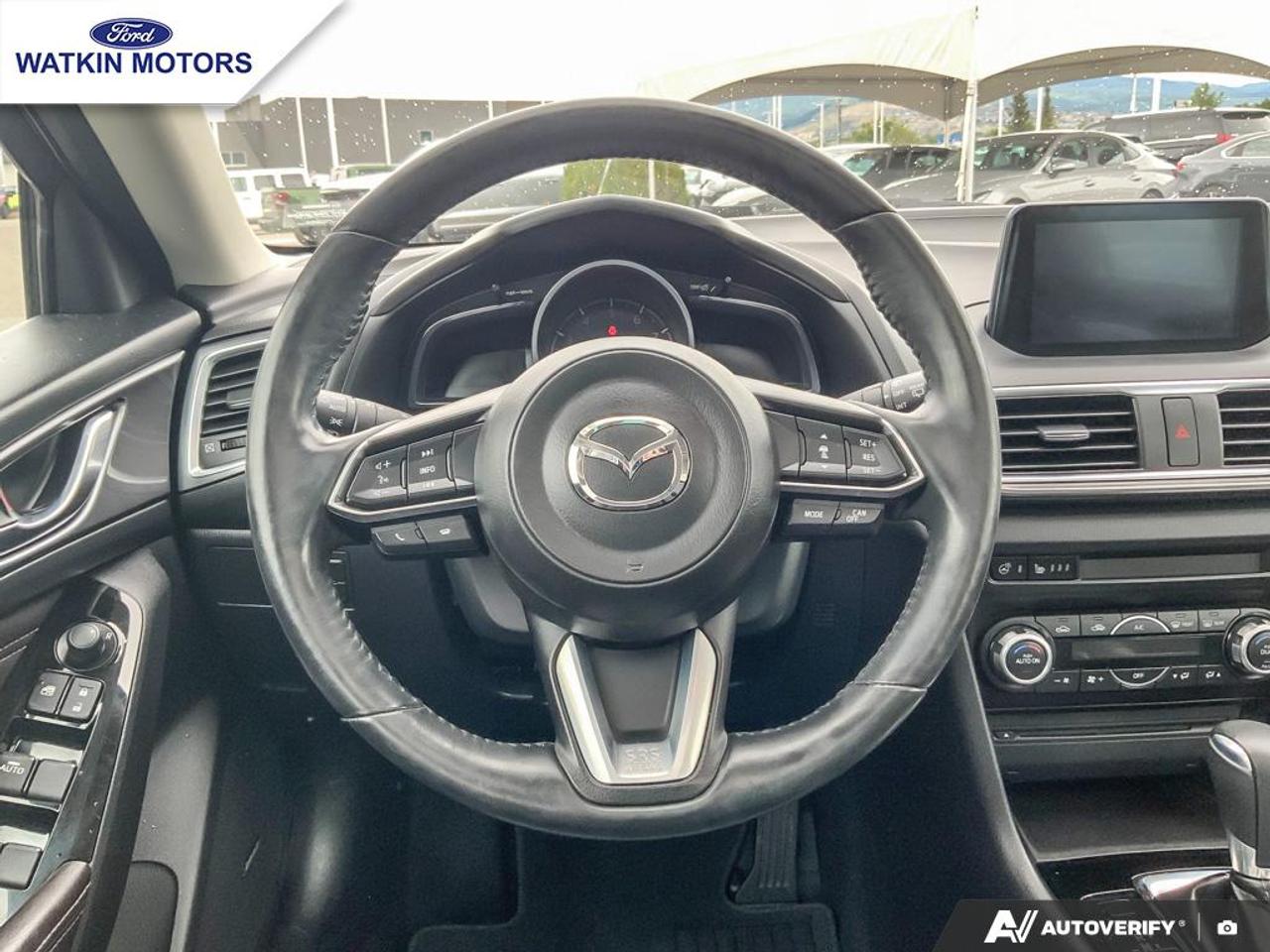 2018 Mazda MAZDA3 GT Hatchback Photo16