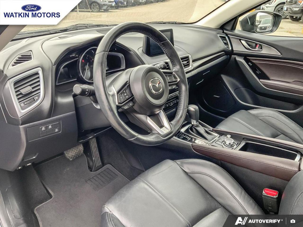 2018 Mazda MAZDA3 GT Hatchback Photo15