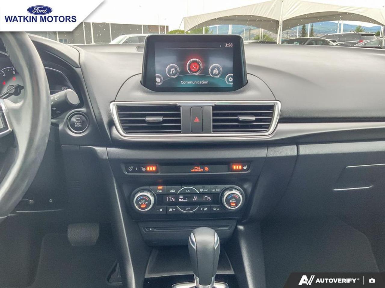 2018 Mazda MAZDA3 GT Hatchback Photo21