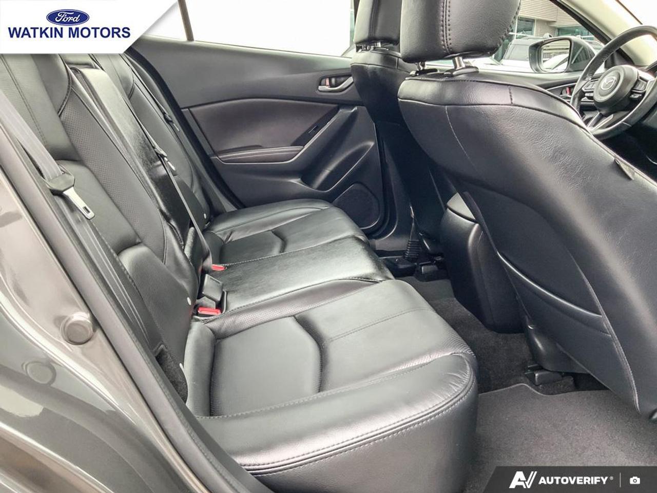 2018 Mazda MAZDA3 GT Hatchback Photo25
