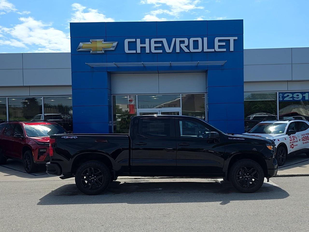 2026 Chevrolet Silverado 1500 Crew Cab Short Box 4-Wheel Drive Custom Photo5