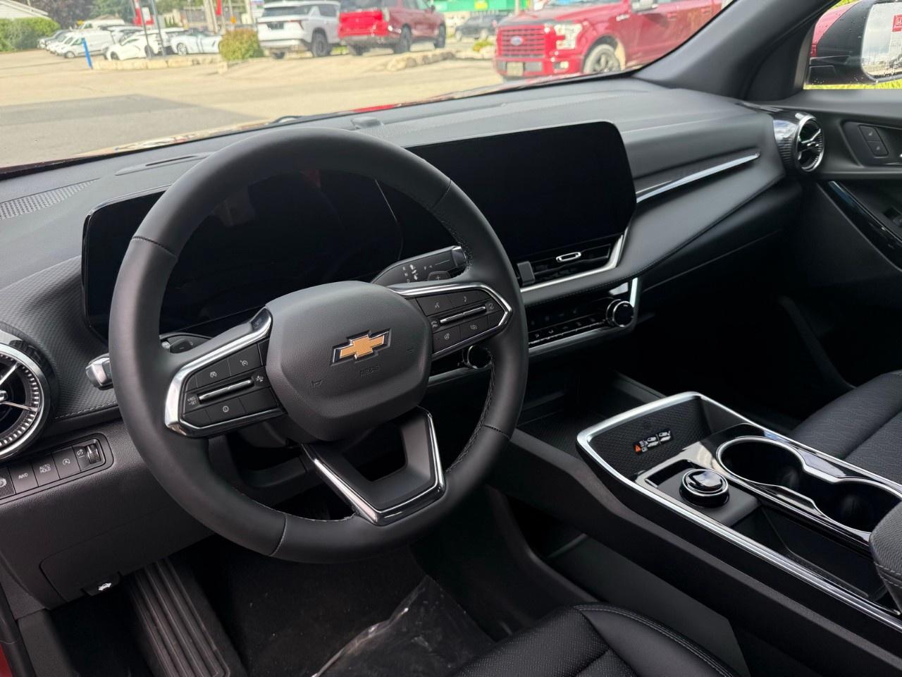 2027 Chevrolet Equinox AWD LT Photo
