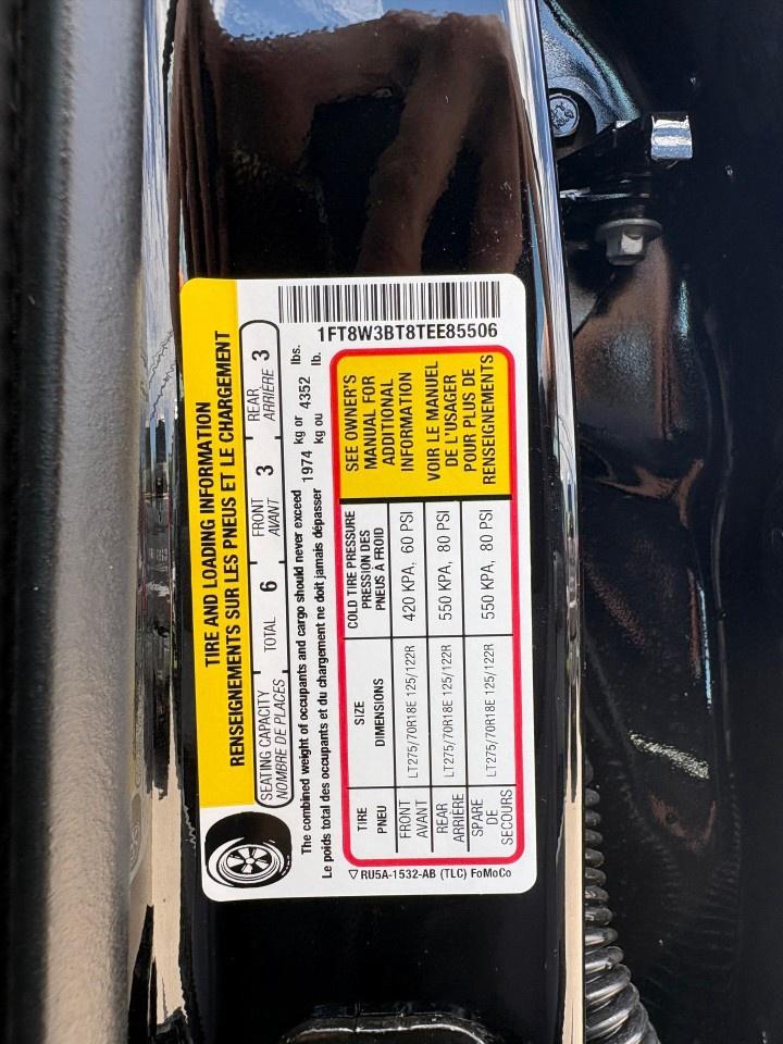 2026 Ford F-350 Super Duty SRW XLT 4WD CREW CAB 8' BOX Photo