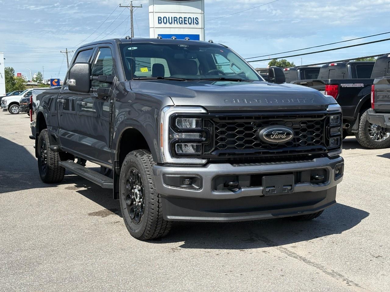 2026 Ford F-350 Super Duty SRW XLT 4WD CREW CAB 6.75' BOX Photo