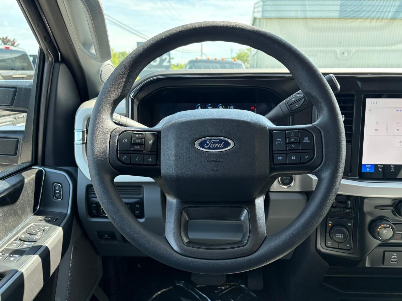 2026 Ford F-350 Super Duty SRW XLT 4WD CREW CAB 6.75' BOX Photo