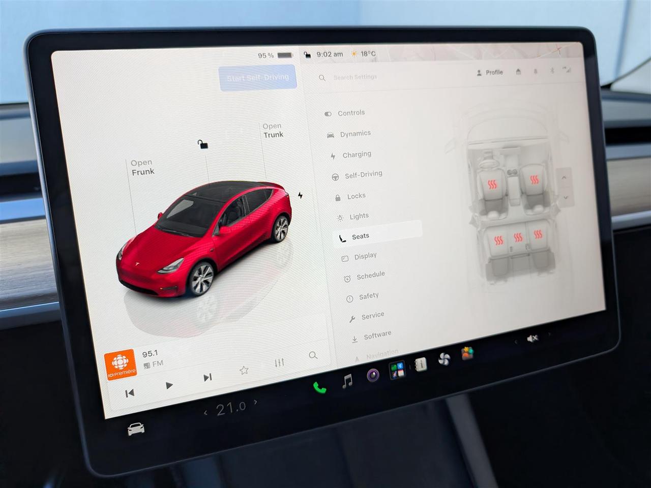 2024 Tesla Model Y LONG RANGE AWD - DUAL MOTOR Photo