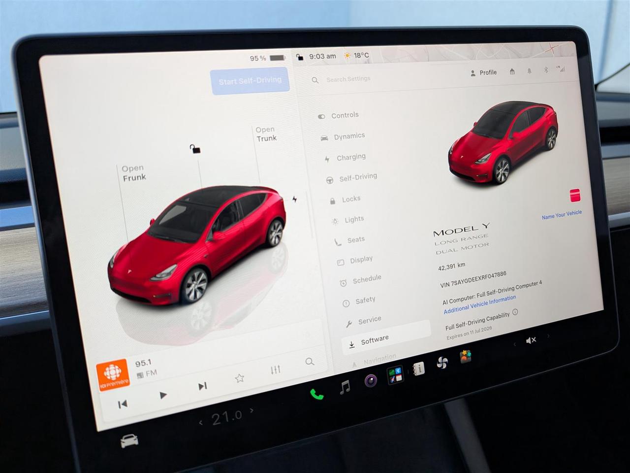 2024 Tesla Model Y LONG RANGE AWD - DUAL MOTOR Photo