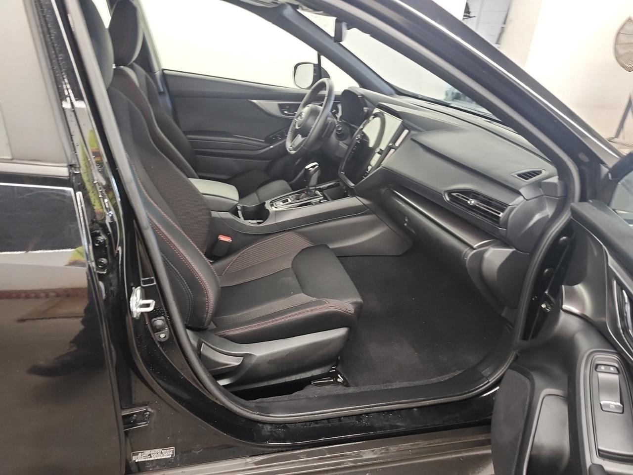 2021 Toyota Prius Prime UPGRADE | LEATHER | BIG SCREEN | NO ACCIDENTS Photo