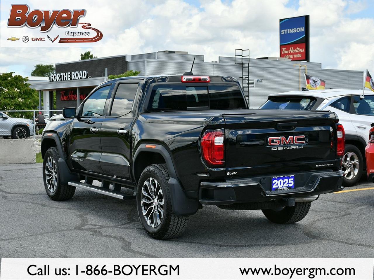 2025 GMC Canyon Crew Cab Short Box 4-Wheel Drive Denali Photo