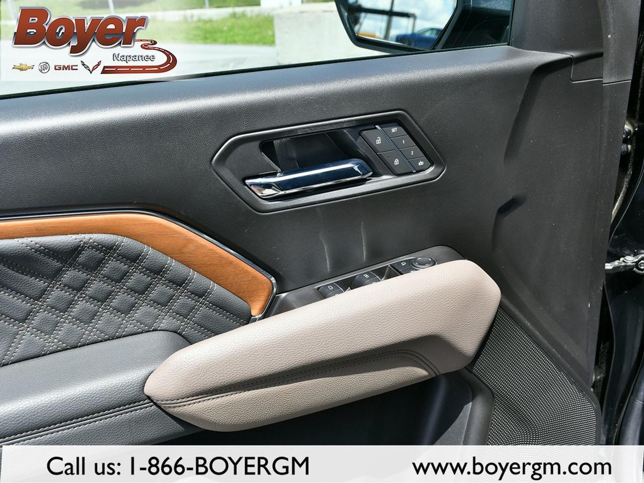 2025 GMC Canyon Crew Cab Short Box 4-Wheel Drive Denali Photo