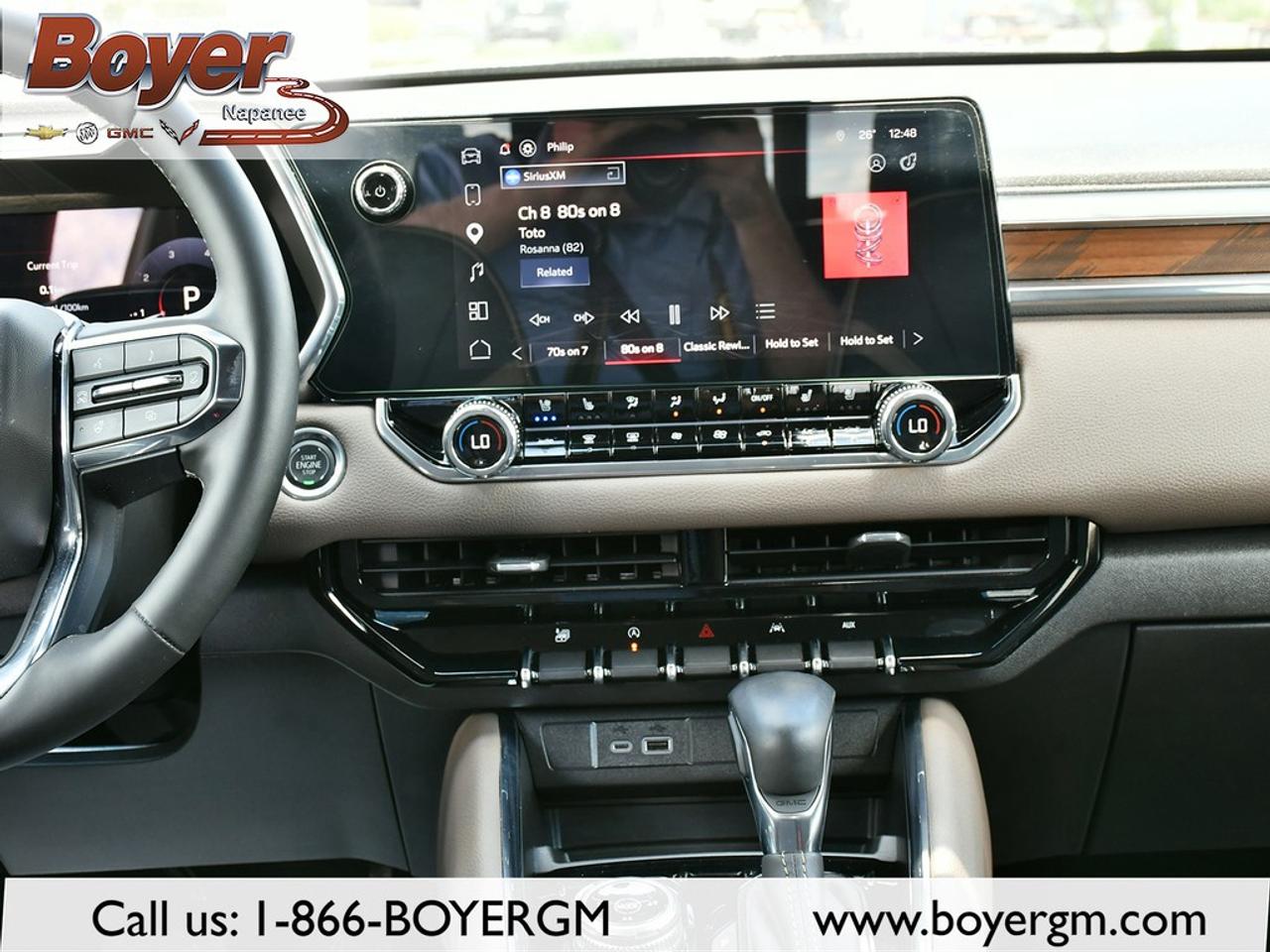 2025 GMC Canyon Crew Cab Short Box 4-Wheel Drive Denali Photo