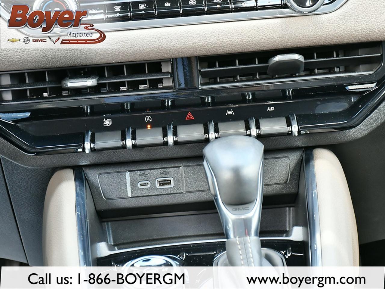 2025 GMC Canyon Crew Cab Short Box 4-Wheel Drive Denali Photo
