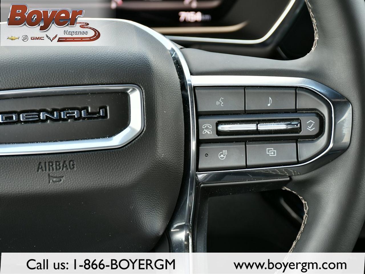 2025 GMC Canyon Crew Cab Short Box 4-Wheel Drive Denali Photo