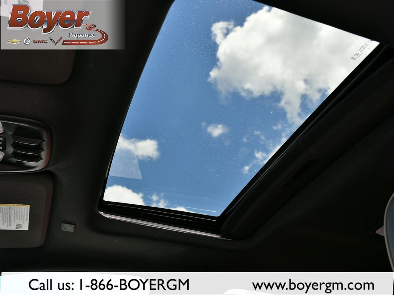 2025 GMC Canyon Crew Cab Short Box 4-Wheel Drive Denali Photo