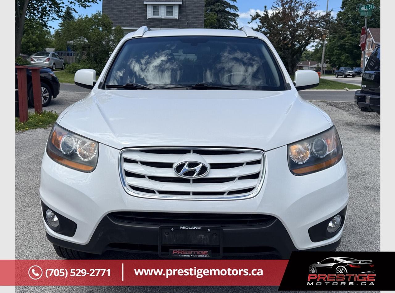 2011 Hyundai Santa Fe GLS Photo
