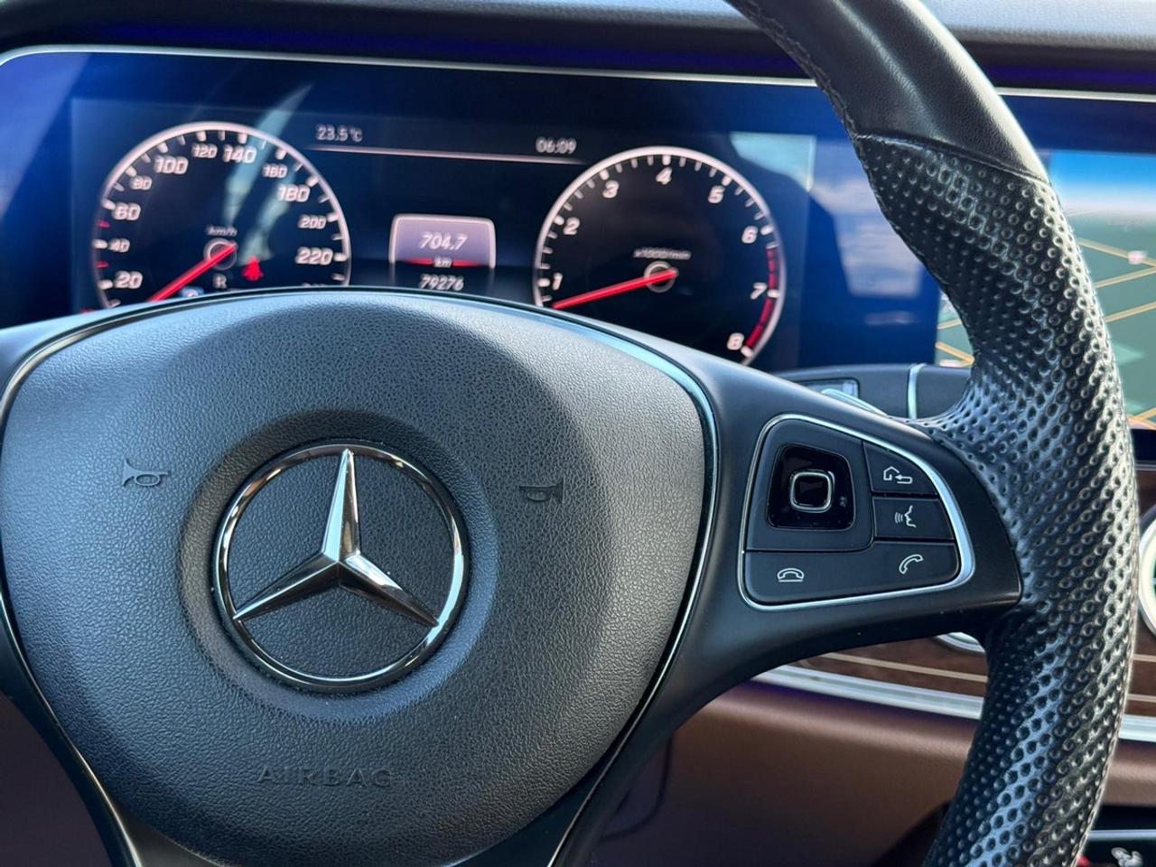 2017 Mercedes-Benz E-Class E400 Photo