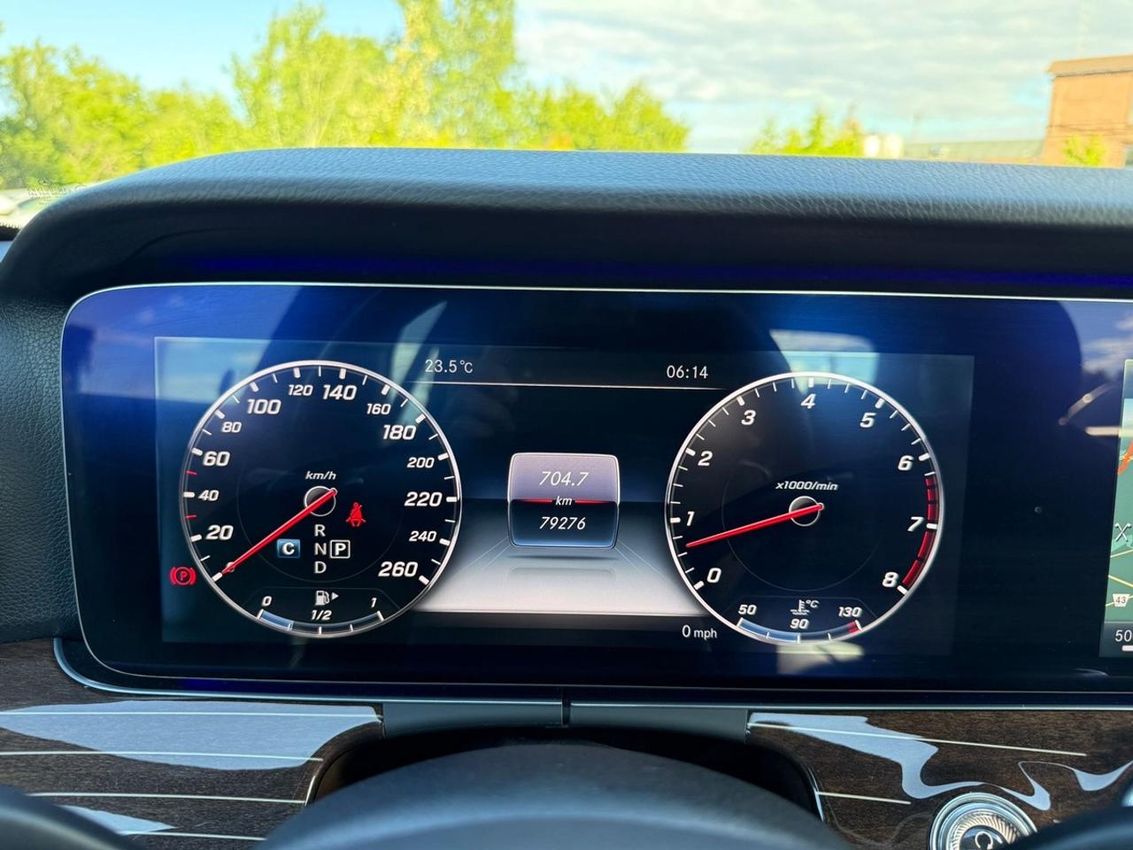 2017 Mercedes-Benz E-Class E400 Photo