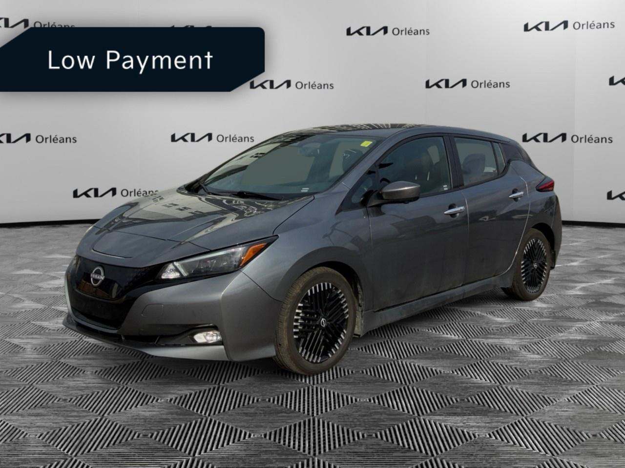 <p>WE ACCEPT ALL MAKE AND MODEL TRADE IN VEHICLES. JUST WANT TO <a href=https://app.openlane.ca/trade-in?token=KIA417-307c4788-1bf7-499a-84ff-65e982f8fe8b rel=nofollow><strong>SELL YOUR CAR</strong></a>? WE BUY EVERYTHING!</p><p>Advertised pricing is only available with Orleans Kias financing promotion. <span style=color:rgb( 0 , 0 , 0 )>Cash purchases are subject to a $2000 Price adjustment.</span></p><p>Ask us for more details!</p><p>DISCLAIMER: Advertised pricing includes all fees. Licensing and HST not included in the price.</p><p>Vehicle pricing, incentives, options (including standard equipment), and technical specifications listed for this vehicle may not match the exact vehicle displayed. Please confirm with a sales representative the accuracy of this information </p>
