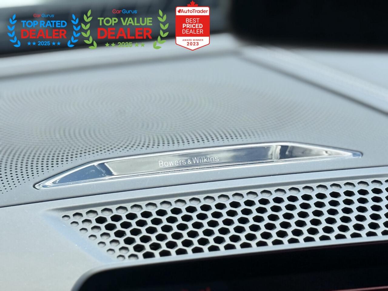 2019 BMW 8 Series CARBON | BOWERS & WILKINS | CRYSTAL | PREMIUM Photo