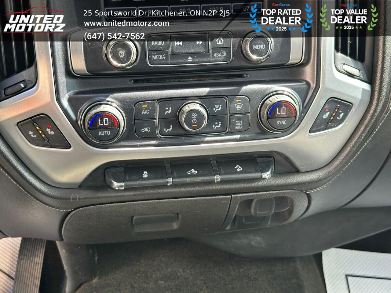 2017 GMC Sierra 1500 SLE 4WD CREW CAB 153"0 ~AS-IS SPECIAL~ NO ACCIDENT Photo