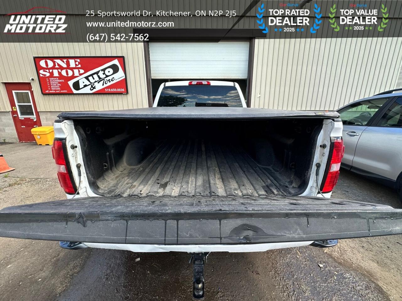 2017 GMC Sierra 1500 SLE 4WD CREW CAB 153"0 ~AS-IS SPECIAL~ NO ACCIDENT Photo