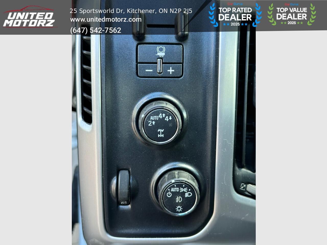 2017 GMC Sierra 1500 SLE 4WD CREW CAB 153"0 ~AS-IS SPECIAL~ NO ACCIDENT Photo