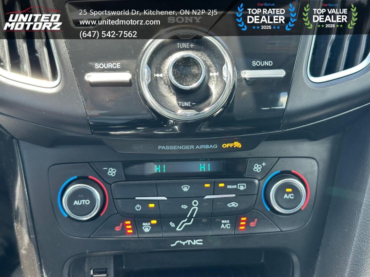 2016 Ford Focus Titanium ~AS-IS SPECIAL~ Photo