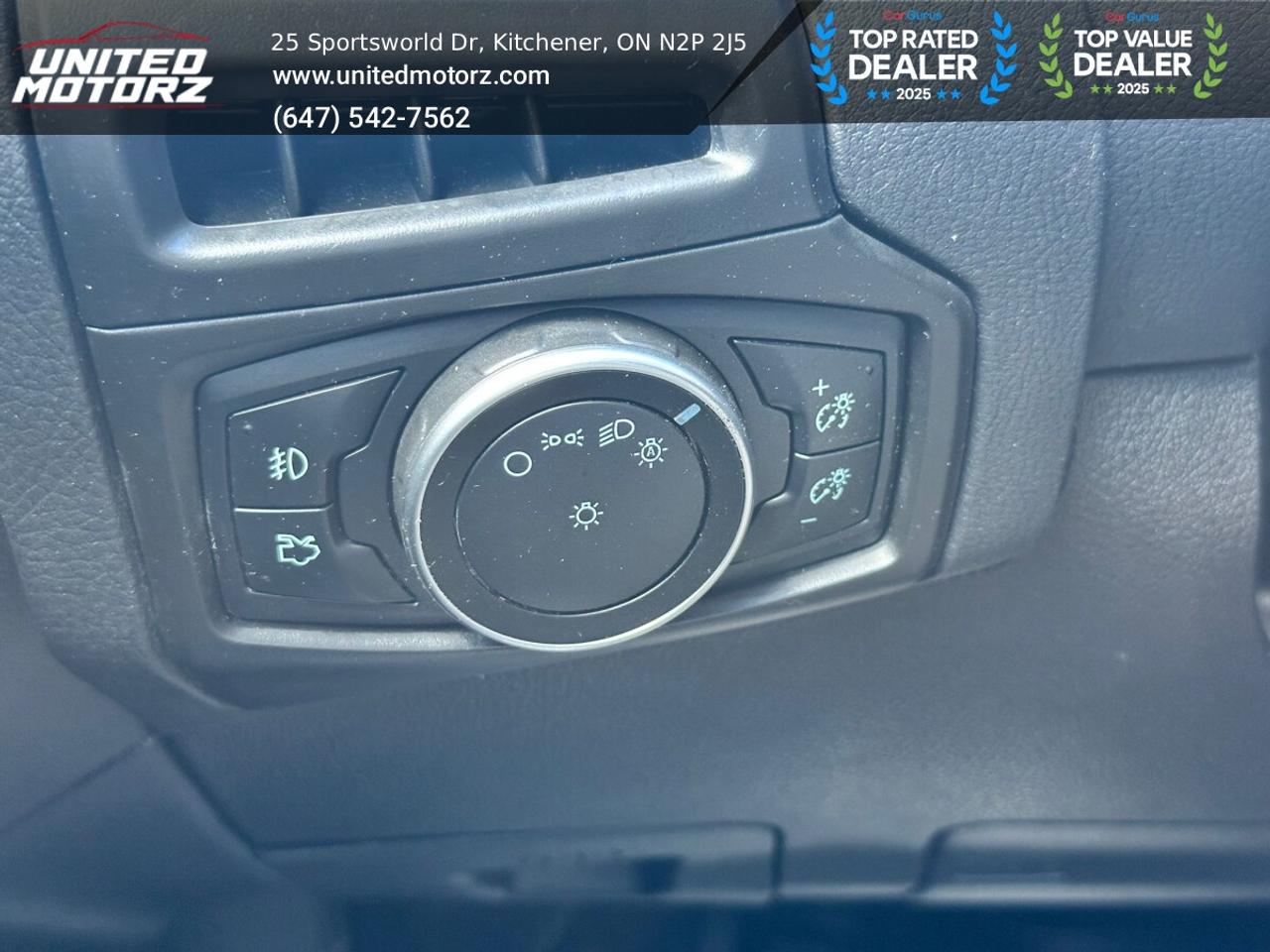 2016 Ford Focus Titanium ~AS-IS SPECIAL~ Photo