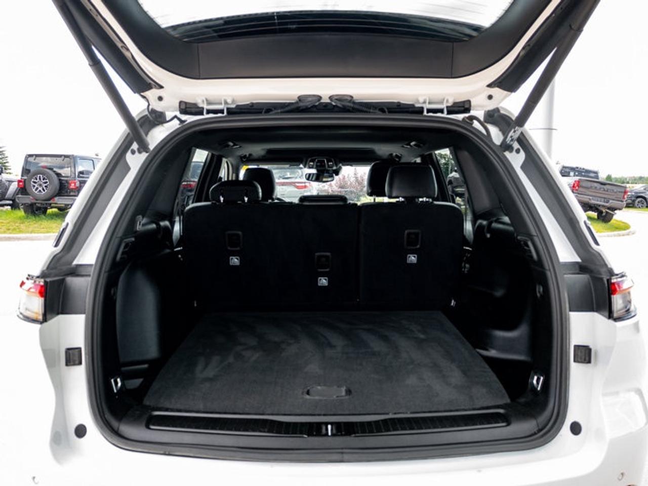 2023 Jeep Grand Cherokee Altitude Photo