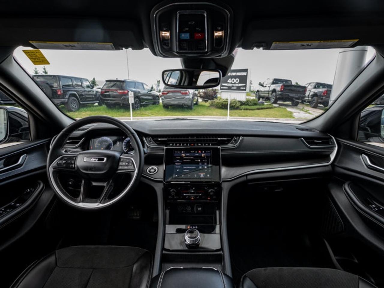 2023 Jeep Grand Cherokee Altitude Photo