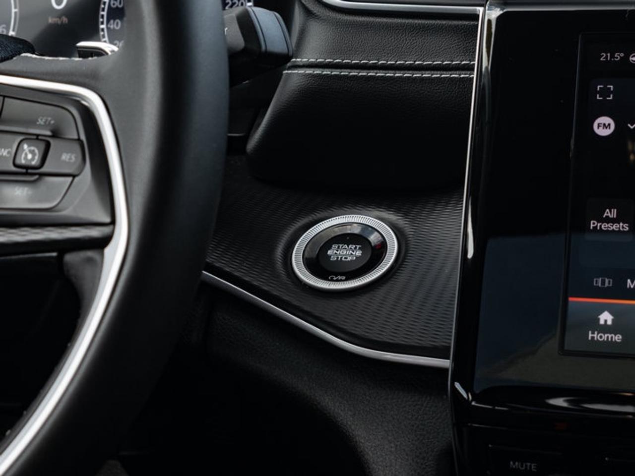 2023 Jeep Grand Cherokee Altitude Photo