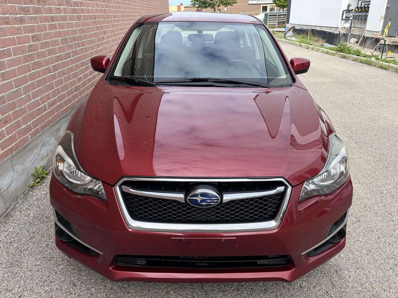 2016 Subaru Impreza 2.0i Photo2