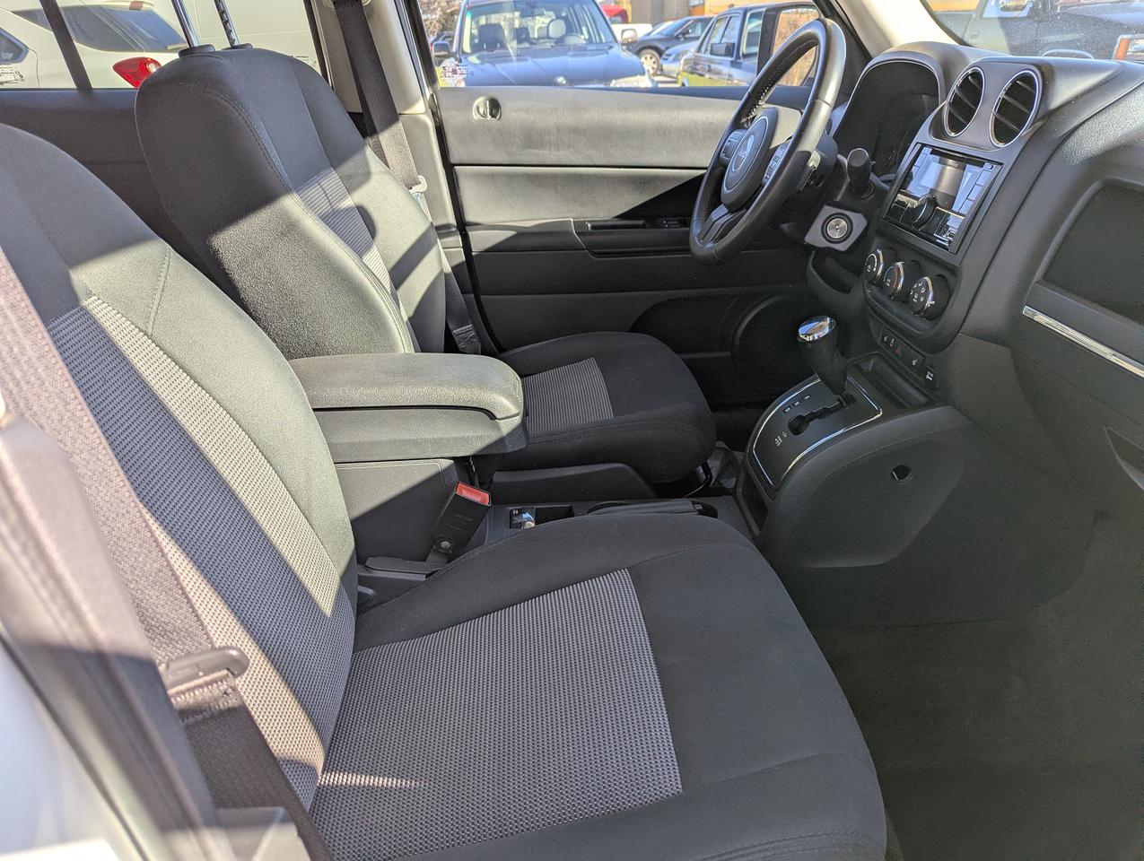 2014 Jeep Patriot "4X4 SPORT SUV" certified + FREE 6M warranty Photo4