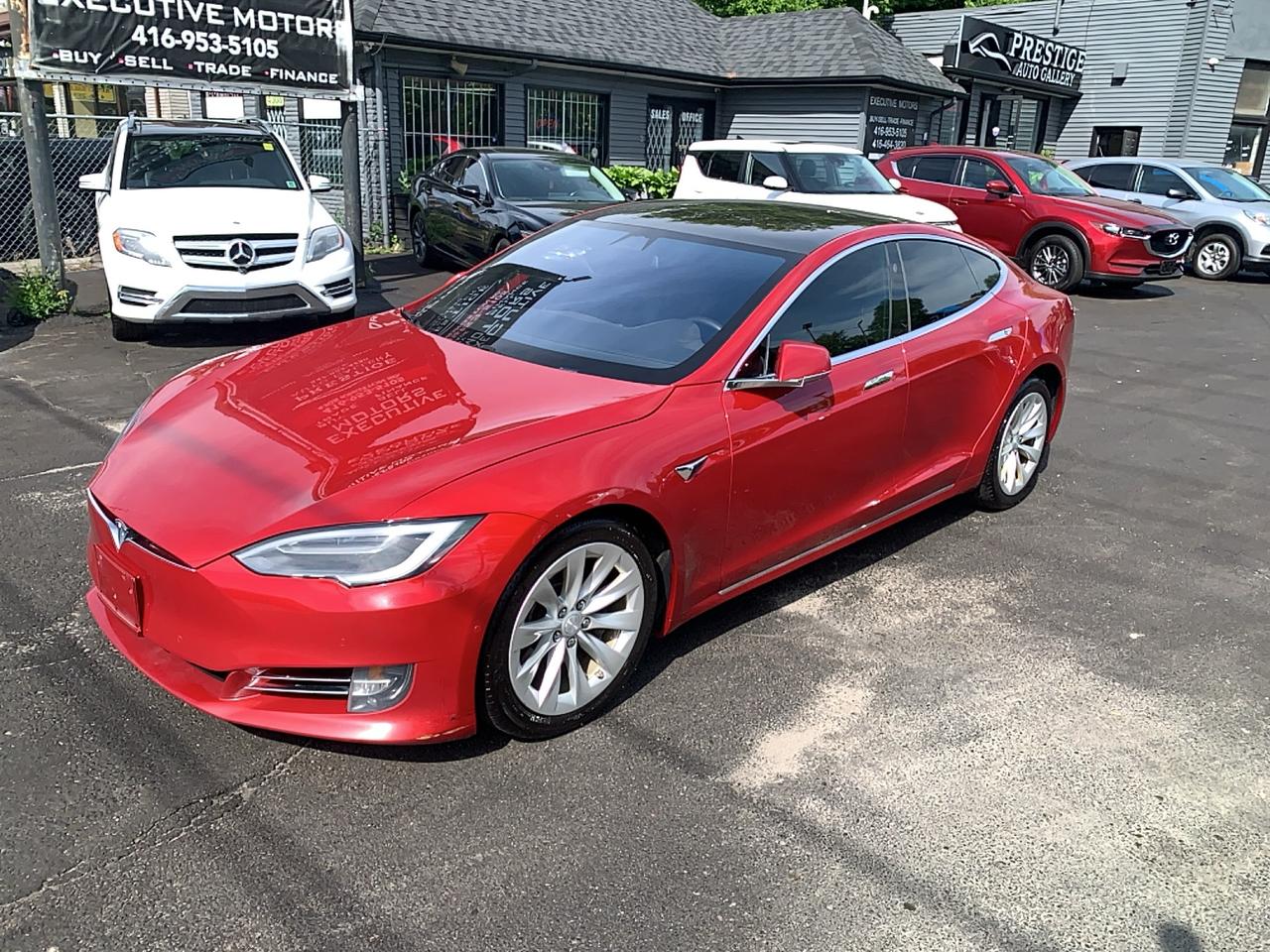2017 Tesla Model S 75D/AWD/ LEATHER/PANO ROOF / SUPER CLEAN / LIKE NEW - Photo #1