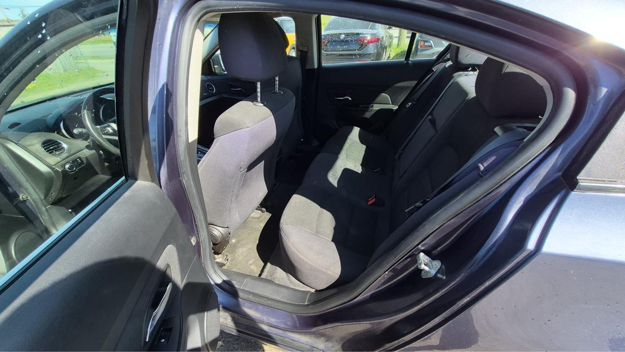2013 Chevrolet Cruze AS IS SPECIAL, LT Turbo, DRIVES GREAT, 1.4L Photo