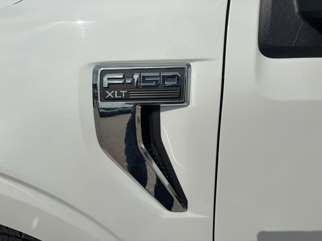 2023 Ford F-150 SUPERCREW, LONG BOX WITH 3.5L ECOBOOST! TOW PACK! Photo