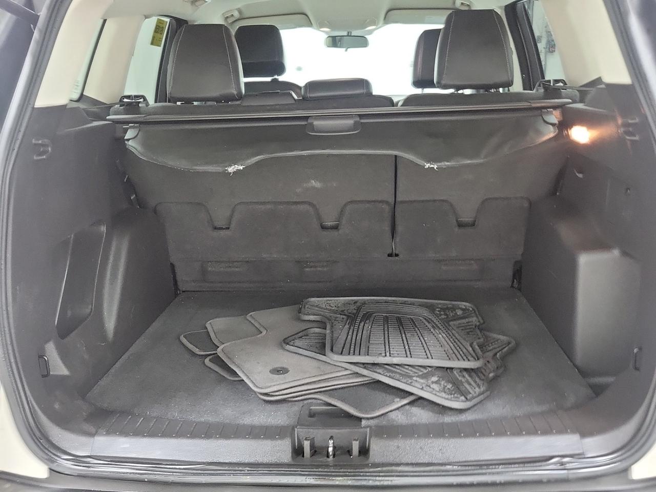 2017 Ford Escape SE 2.0L 4WD Photo