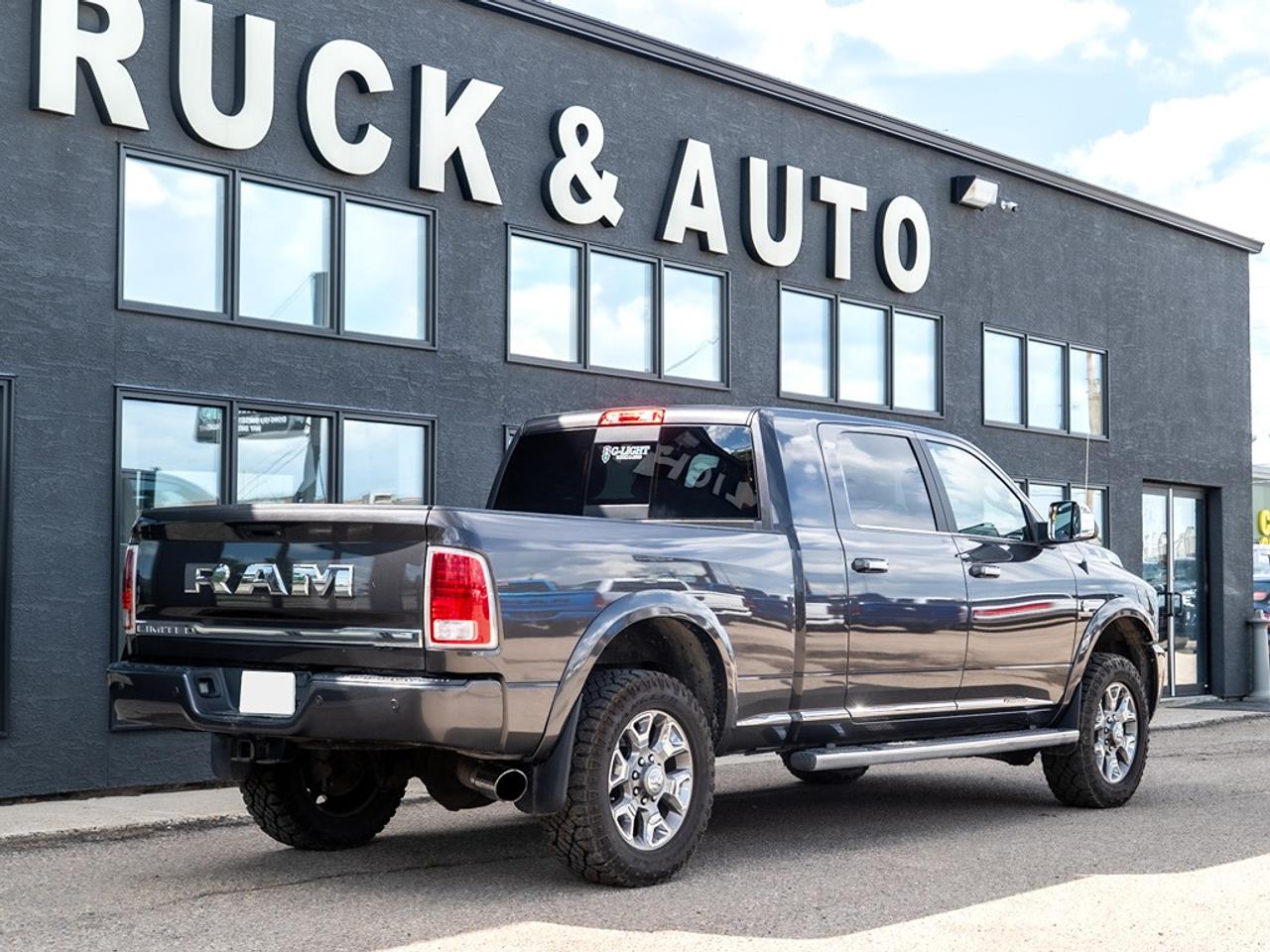 2018 RAM 3500 Limited 4x2 Mega Cab 6'4" Box Photo5