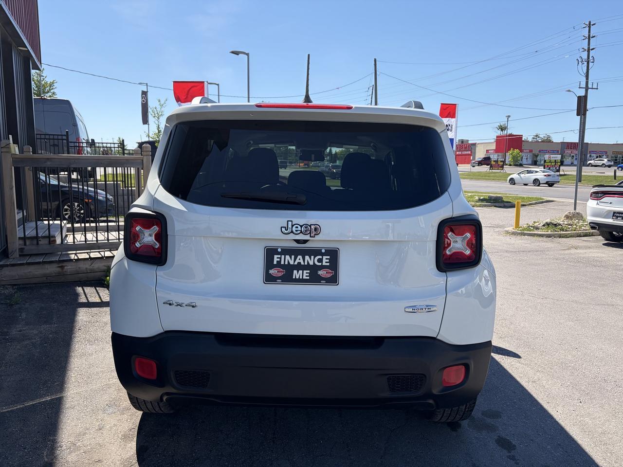 2015 Jeep Renegade North Photo