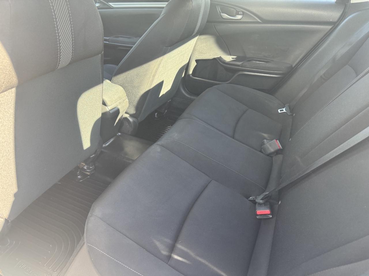 2017 Honda Civic LX Photo