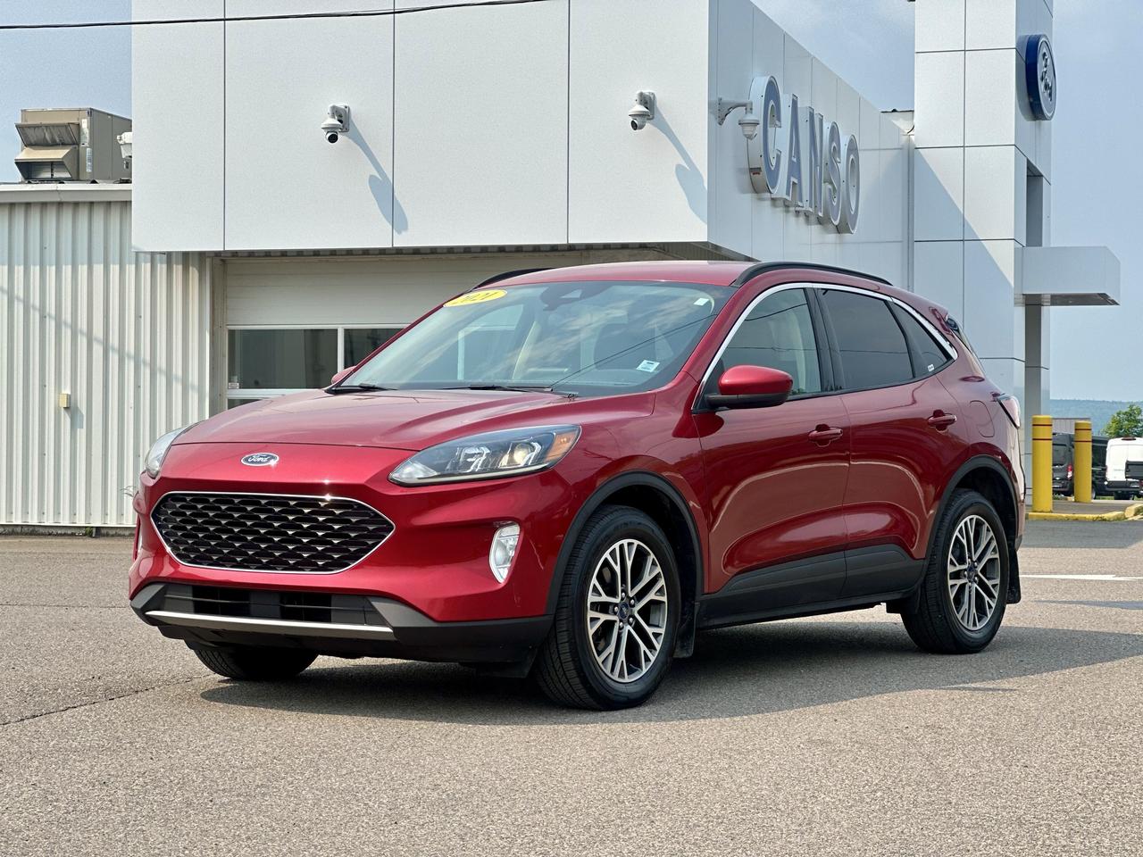 2020 Ford Escape SEL AWD W/NEW REAR BRAKE PADS/ROTORS Photo2