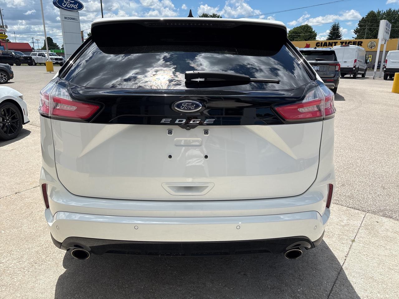 2021 Ford Edge ST Line Photo3