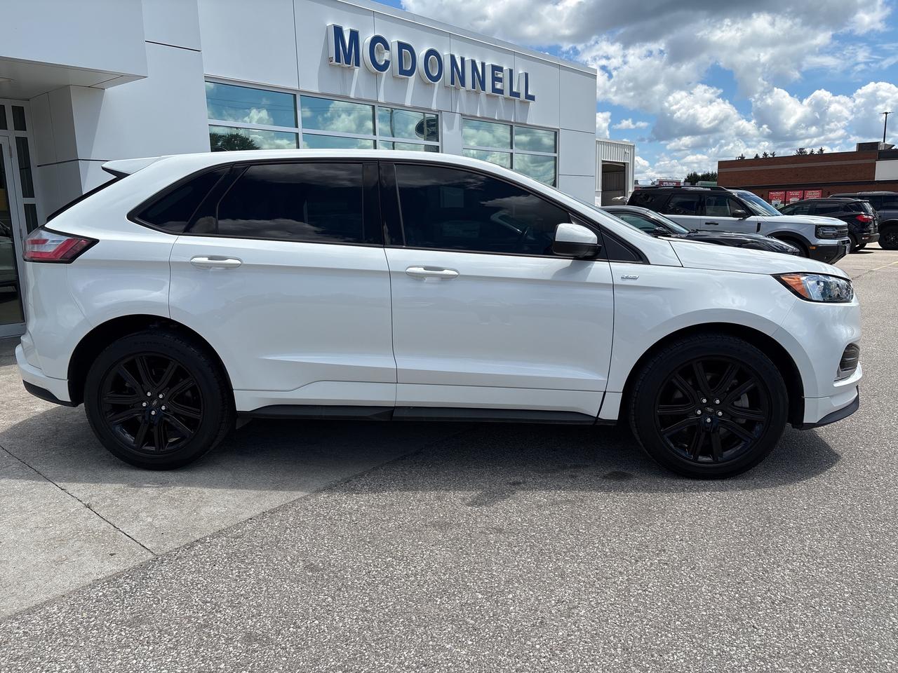 2021 Ford Edge ST Line Photo