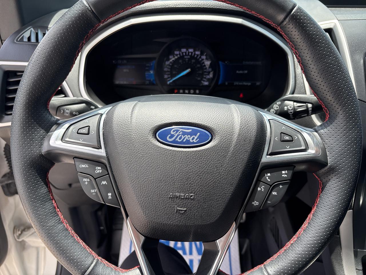 2021 Ford Edge ST Line Photo