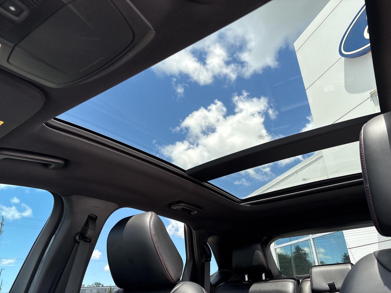 2021 Ford Edge ST Line Photo